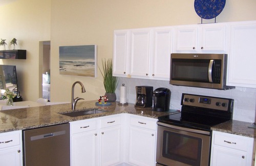 Loughman Villa | CONTEMPORARY 5 BEDROOM POOL/SPA HOME. GREAT PLACE TO SPEND PRIVATE FAMILY TIME
