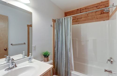 Schroon Lake House | Contemporary ADK 5 Bedroom Chalet on Schroon