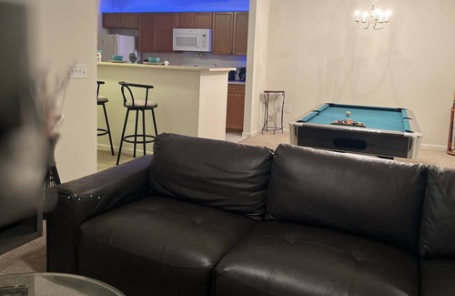 Hoover Apartment | Contemporary and Cozy Stay
