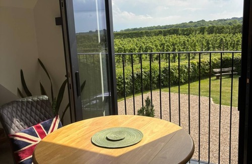 Selling Apartment | Contemporary apartment amidst orchards and vineyards in the Garden of England.