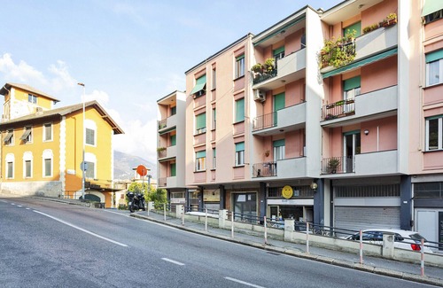 San Martino Apartment | Contemporary Apartment in Sturla by Wonderful Italy