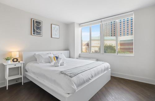 Pentagon City Apartment | Contemporary Arlington Apartment Featuring City Views