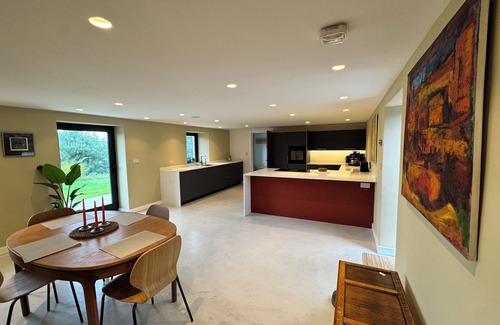 Sticklepath House | Contemporary Barn conversion a stones throw from the Dartmoor National Park.