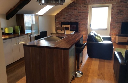 Malton House | Contemporary Barn conversion set on the edge of The Howardian Hills
