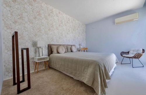 Viana do Castelo Villa | Contemporary Beach House Cabedelo