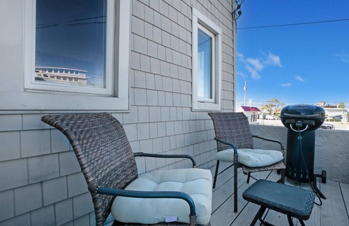 Lido Beach House | Contemporary Beach House- steps to private beach