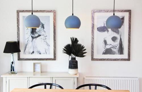 Treyarnon House | Contemporary beachside apartment