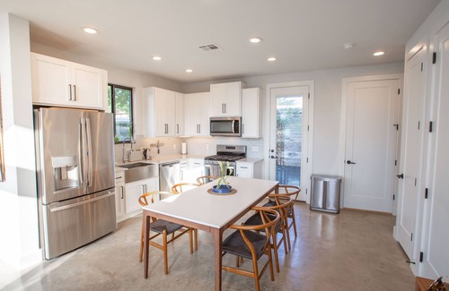 Brentwood House | Contemporary Central Austin House w/Tesla Charger and Outdoor Grill