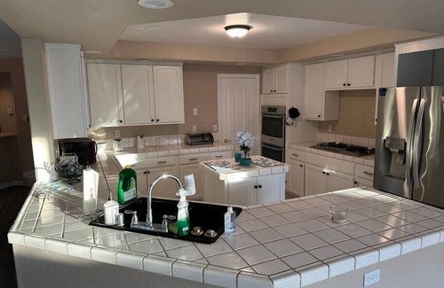 Las Vegas House | Contemporary City Haven, Luxurious Comforts