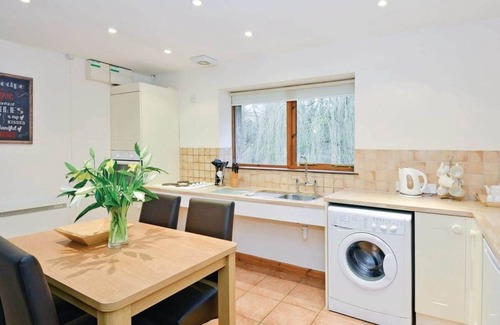Cornwall Ski Chalet | Contemporary cottage style two storey lodge.