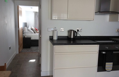 Emersons Green Cottage | Contemporary cottage close to Bristol and Bath