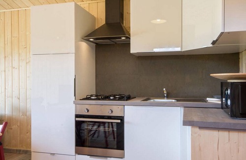 Salives Ski Chalet | Contemporary cottage in the countryside