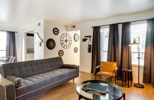 Knox - Henderson Apartment | Contemporary Dallas Condo with Pool Access!