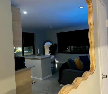 Downtown Jacksonville Apartment | Contemporary Downtown Condo