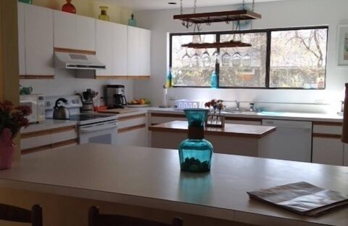Clearwater Beach House | Contemporary East Hampton Beach House - Reasonable