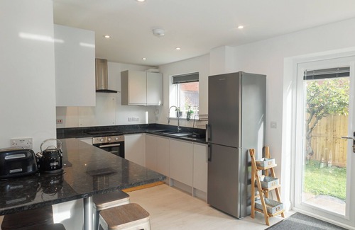 Harrogate House | Contemporary & elegant, 3-bedroom house a short walk from Harrogate's center.