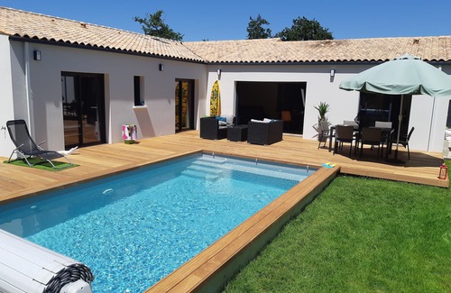 Etaules Villa | Contemporary family villa with forest views and private pool. Sleeps 8.