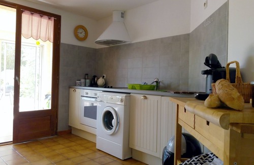 Pujols Apartment | Contemporary Spacious Poolside Apartment, PRIVATE POOL, enclosed garden