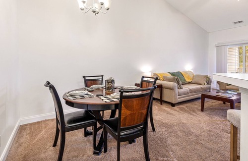 Waterford Plantation Condo | Contemporary golf retreat with private balcony, fast WiFi, central AC, & pool