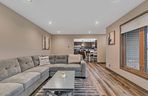 St. Cloud House | Contemporary Haven near Hospital