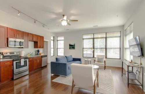 Hillsboro Village Apartment | Contemporary Home Music Row Belmont Area