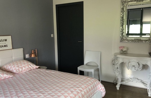 Frejairolles House | Contemporary house for 6 people in the countryside 8 minutes from Albi.