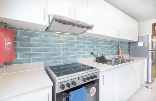 Bab Al Bahr Apartment | Contemporary Living by The Sea 2BD New Listing