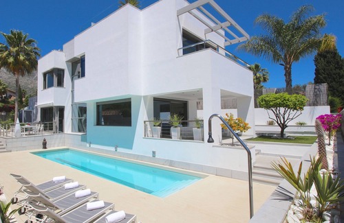 Marbella Villa | Contemporary Luxury Villa In Marbella With 360 Degree View Terrace,