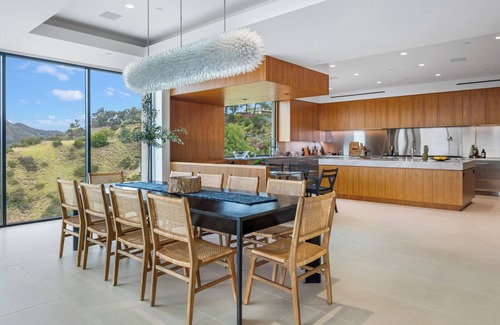 Beverly Hills House | Contemporary Modern House with 6 Beds 9 Baths, 10,556 Sq.ftn