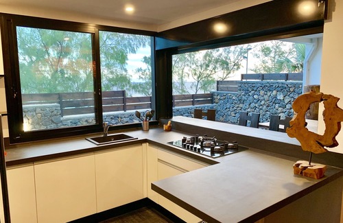 Saint-Pierre De La Reunion Villa | Contemporary oceanfront villa, pure Balinese style, design, luxury, modern