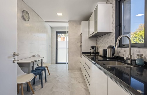 Santo Antonio Apartment | Contemporary Residence B by Madeira Sun Travel