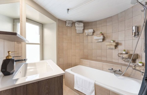 Historical Center Bruges Hotel | Contemporary Room in Bruges' Heart