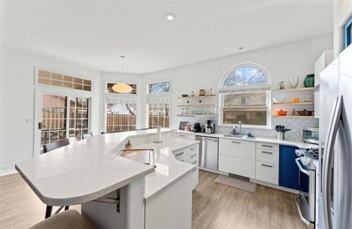 Boise House | Contemporary Single-Level Living W/Fenced Yard