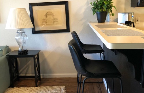 Corona Heights Apartment | Contemporary, smart, secure home with City views