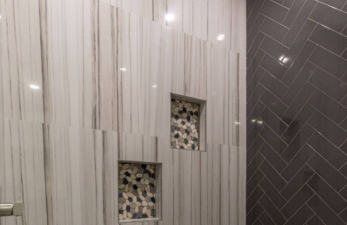 Eagle Pass House | CONTEMPORARY SPACIOUS STAY