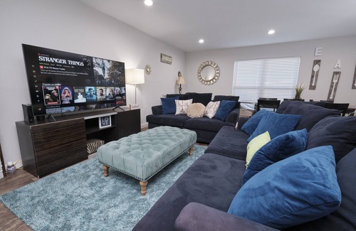 Allen House | Contemporary style and relaxation in Allen, TX