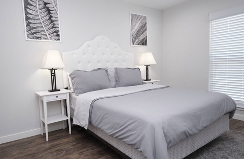 Allen House | Contemporary style and relaxation in Allen, TX