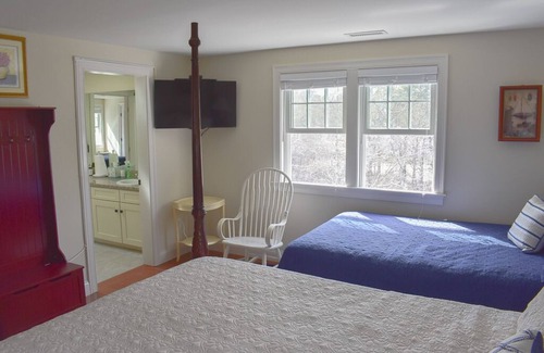 Yarmouth Port House | Contemporary three bedroom sleeping 8 located in Yarmouth Port