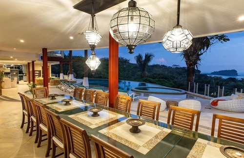 Manuel Antonio House | Contemporary Tropical Mansion, Infinity Pool, Private Gym, Spa, Cinema & Chef