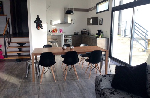 Lannilis House | Contemporary villa 'Aberwrach' in Prat ar Coum
