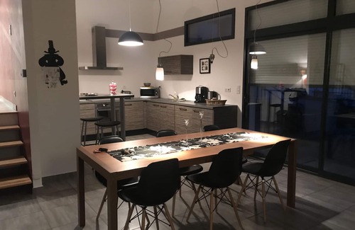 Lannilis House | Contemporary villa 'Aberwrach' in Prat ar Coum