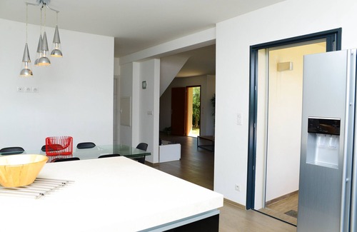 Saint-Florent House | Contemporary villa with swimming pool and private garden