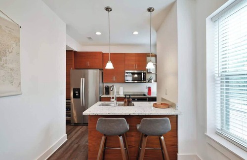 Near East Columbus House | Contemporary Vintage Home (Near Downtown!)