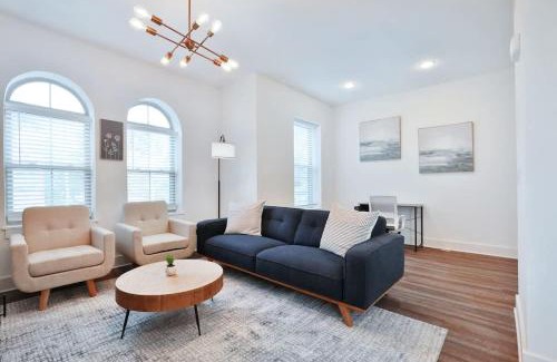 Near East Columbus House | Contemporary Vintage Home Near Downtown