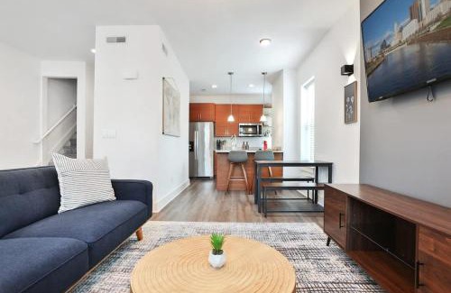 Near East Columbus House | Contemporary Vintage Home Near Downtown