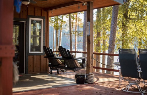 Martin Cabin | Contentment Cabin on Lake Hartwell