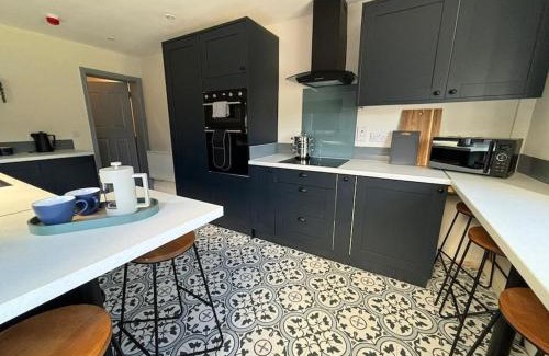 Gloucester House | Contractors - Modern Home Gloucester City Centre