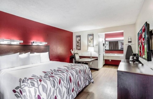 Allison Hotel | Convenience & Comfort: Spacious Unit Close to Downtown & Cultural Center