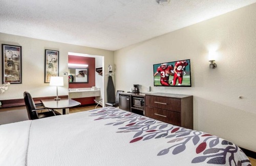 Allison Hotel | Convenience & Comfort: Spacious Unit Close to Downtown & Cultural Center