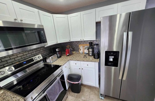 Hunt Club Apartment | Convenience at Your fingertips.